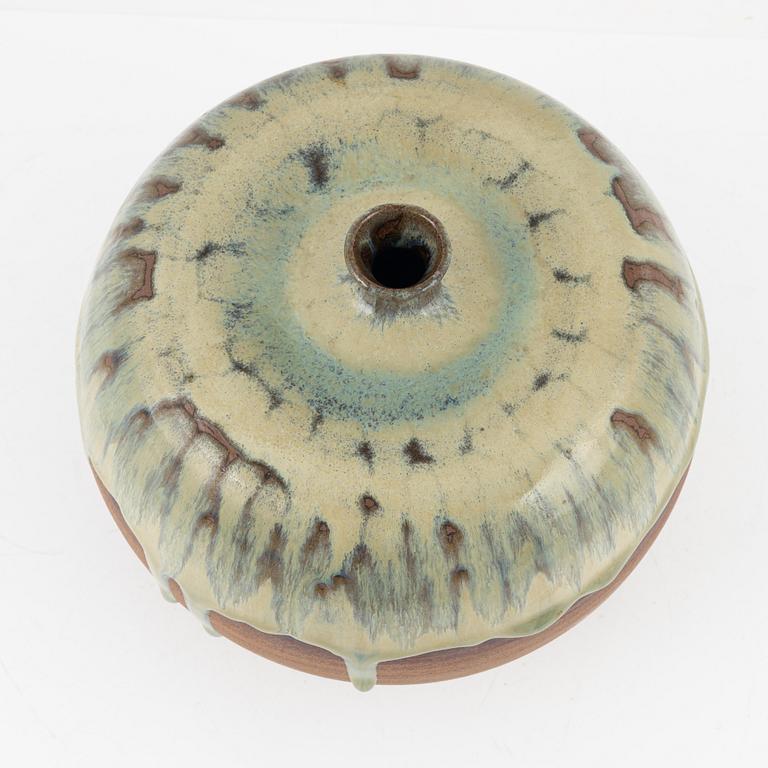 A Japanese earthenware vase,  20th century.