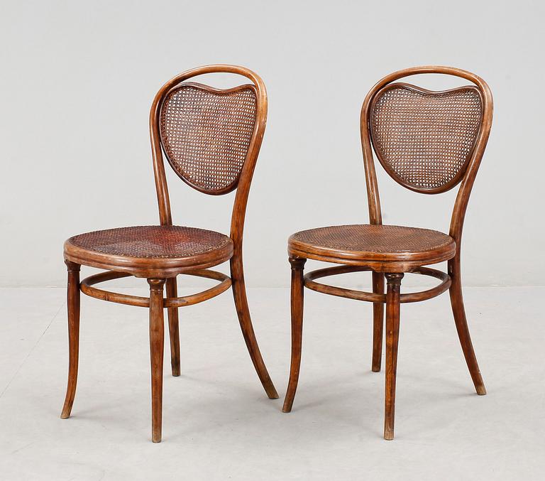 STOLAR, ett par, Thonet, tidigt 1900-tal.