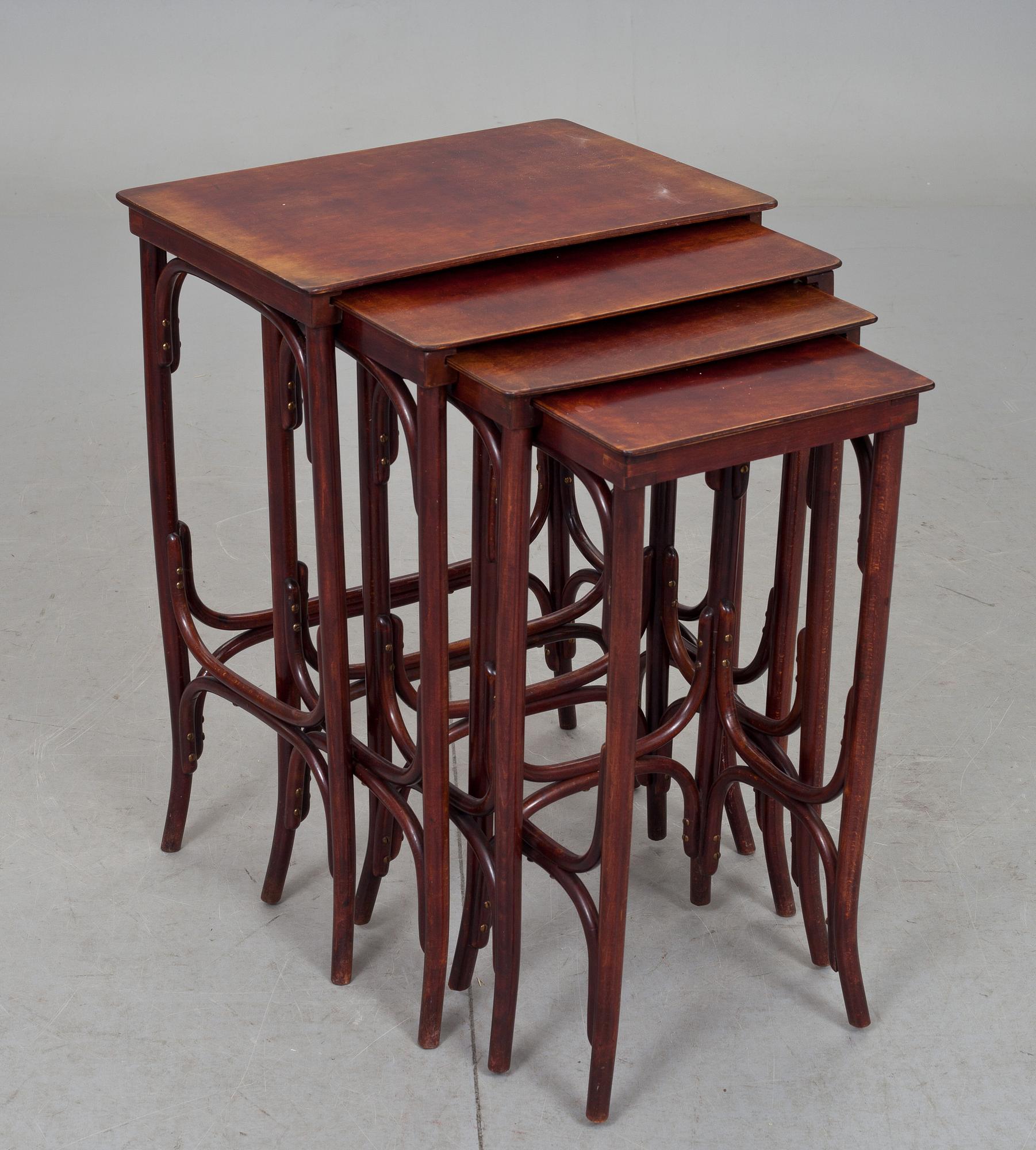 SATSBORD, 4 delar, 1900-tal.