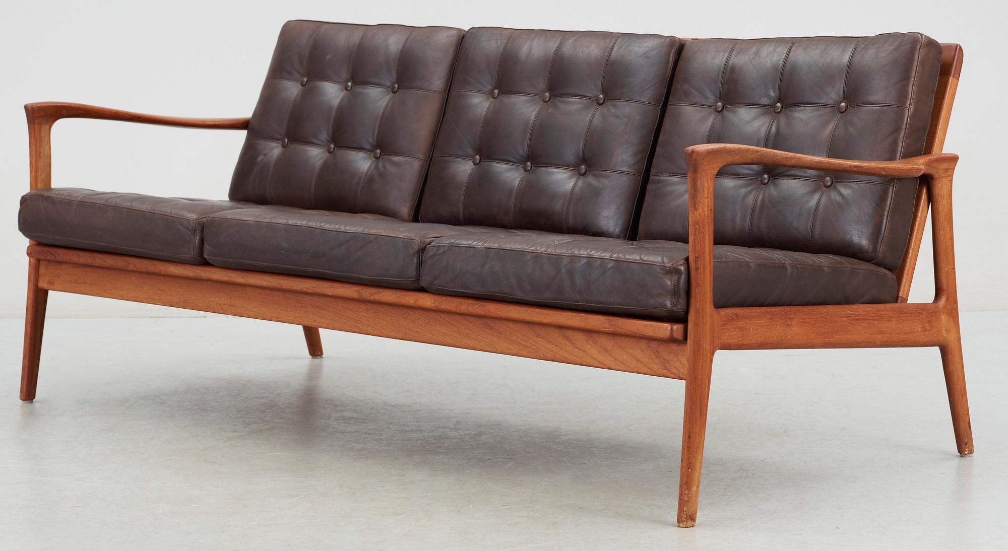 SOFFA, "Böja", Carl-Erik Johansson, Bejra Möbel AB, Tibro, 1900-talets tredje kvartal.