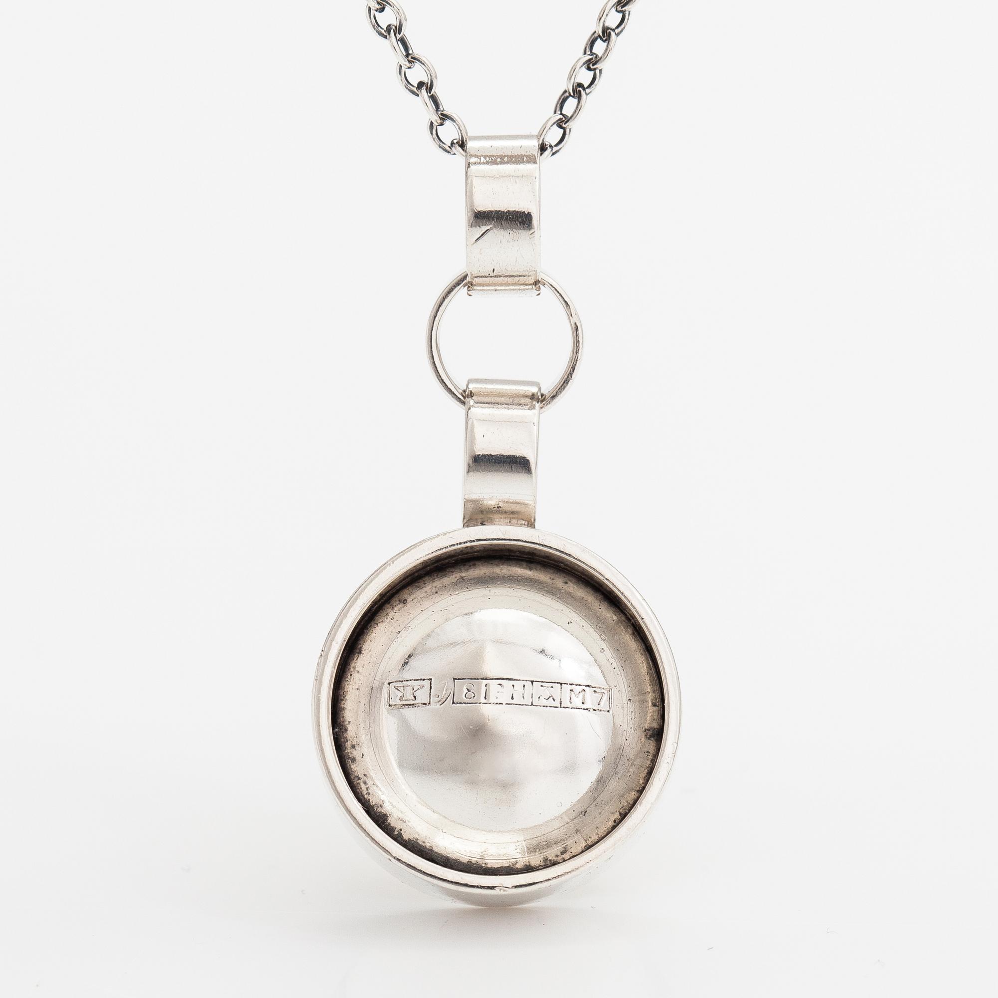 Elis Kauppi, A silver and gilded silver necklace. Kupittaan kulta, Turku 1965.