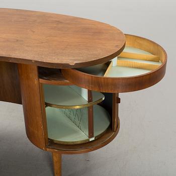 SKRIVBORD, 1900-talets mitt.
