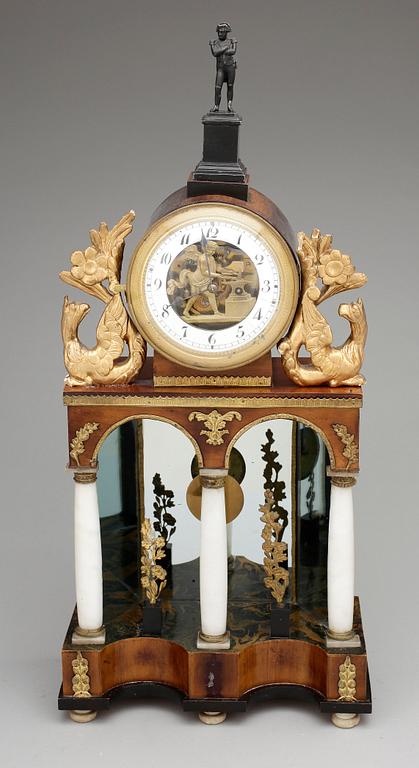 BORDSPENDYL, empire, Österrike-Ungern, 1800-talets första hälft.