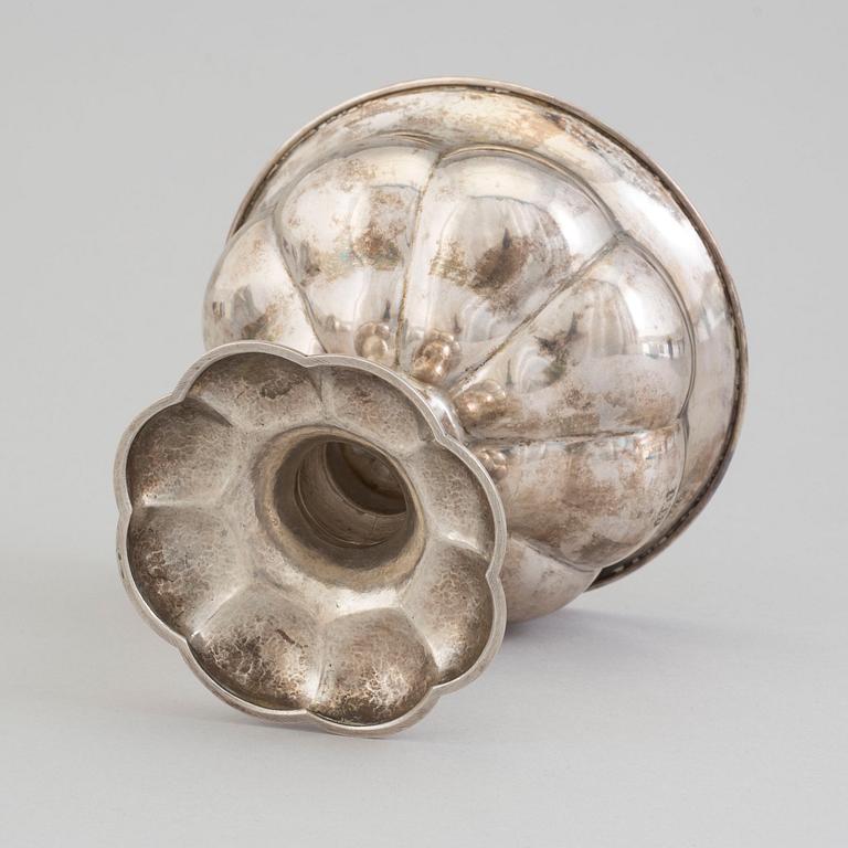 A Finnish parcel-gilt silver bowl, 1880.