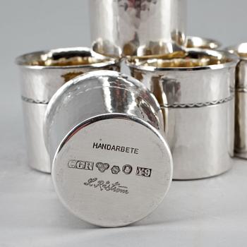 MUGGAR, 6 st, silver, Eric Råström, Stockholm, 1973. Total vikt ca 375 g.