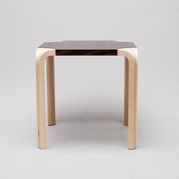 PALL, modell X601,  Alvar Aalto, Artek. 150 Edited Collection för Stockmann 2012.