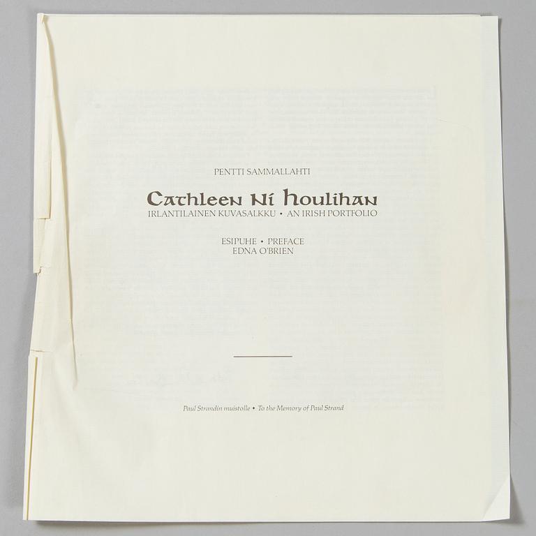 Pentti Sammallahti, "Irlantilainen Kuvasalkku - An Irish Portfolio".