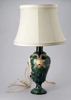 BORDSLAMPA, keramik, 1800/1900-tal.