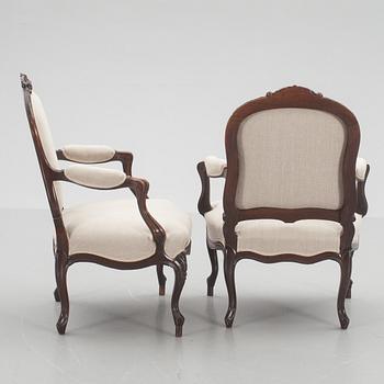 KARMSTOLAR, ett par, Louis XV-stil.
