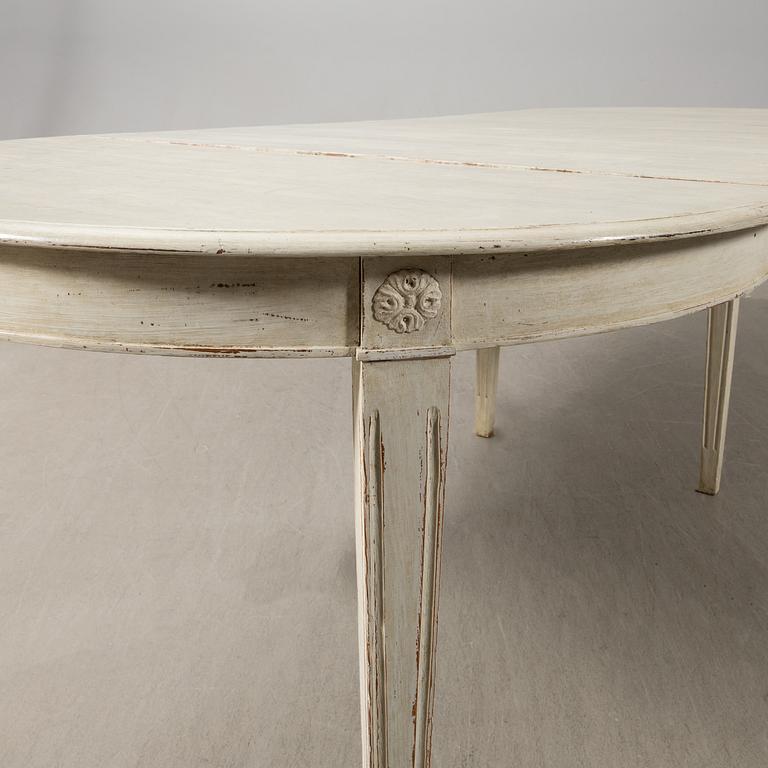 Matbord, Gustaviansk stil, omkring 1900.