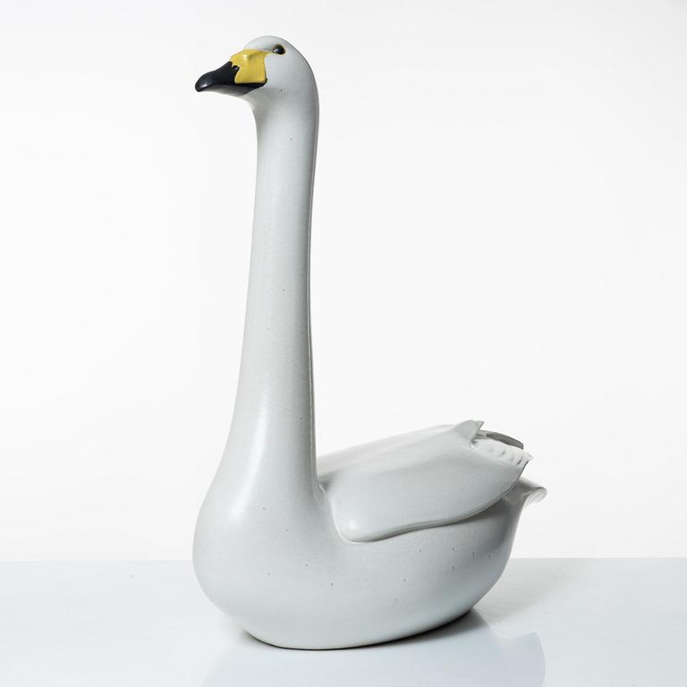 Paul Hoff, a stoneware sculpture of a swan, "Cyngus Cyngus", Gustavsbergs STudio, Sweden, 1986.