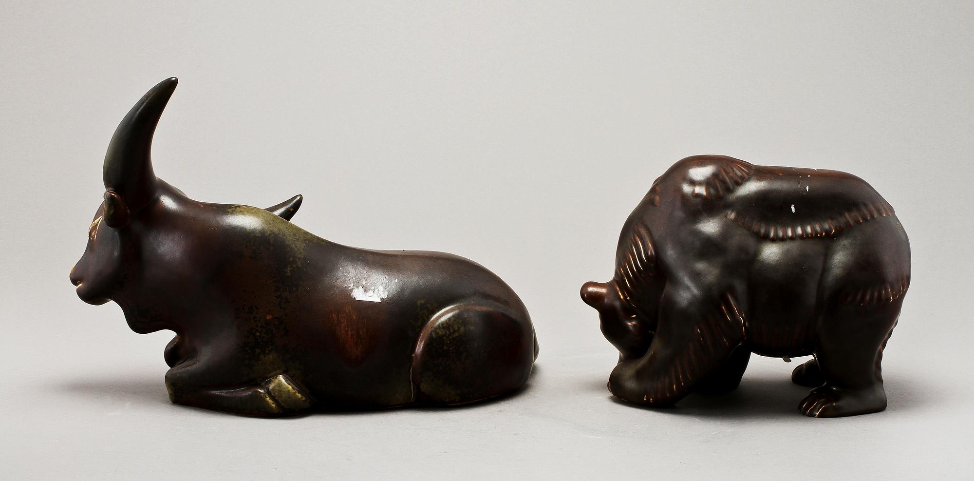 SKULPTURER, 2 st, stengods, Gunnar Nylund, Rörstrand.