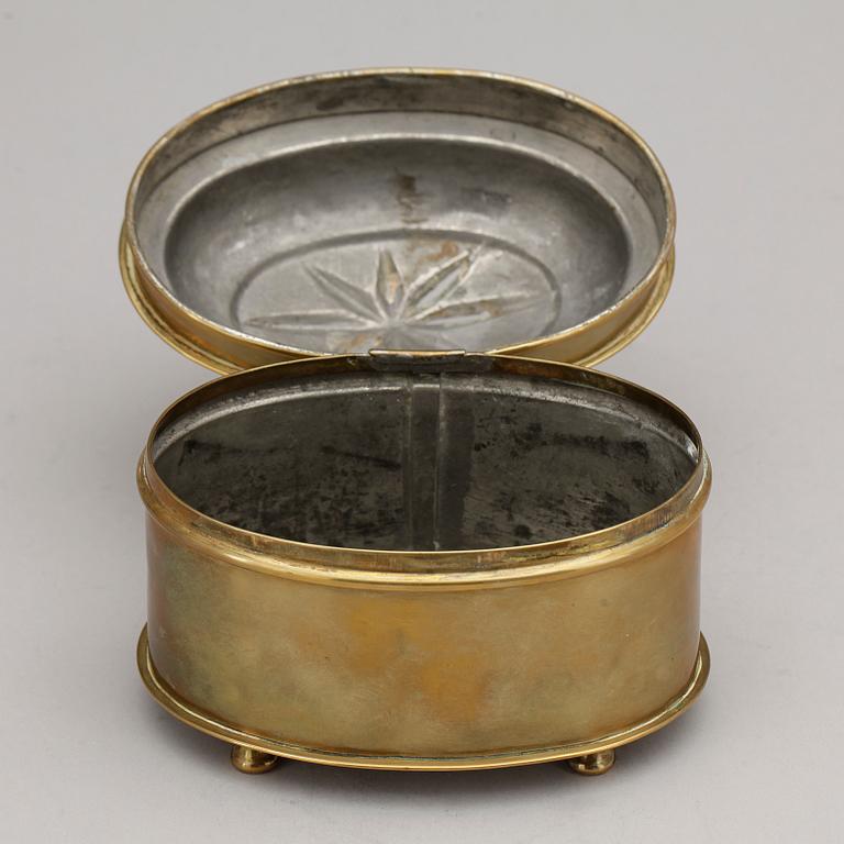 OBLATSKRIN, mässing, 1700-tal.