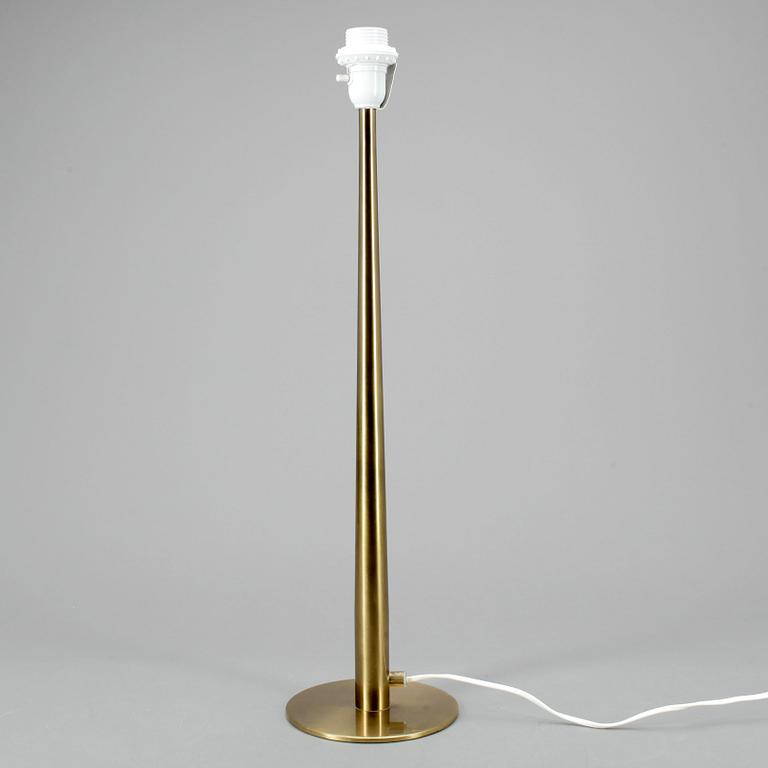 BORDSLAMPA, Hans-Agne Jakobsson, Markaryd, 1900-talets andra hälft.