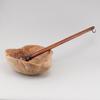 A bowl and a balance, dated 1839 and 1794.