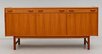 SIDEBOARD, Ulferts, 1900-talets andra hälft.