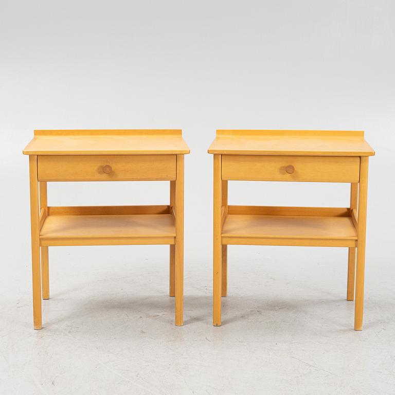 Carl Malmsten, a pair of birch bedside tables, Åfors Möbelfabrik.