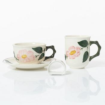 Dinner and tea service, 62 pieces, porcelain, 'Wild rose', Villeroy & Boch, Germany.