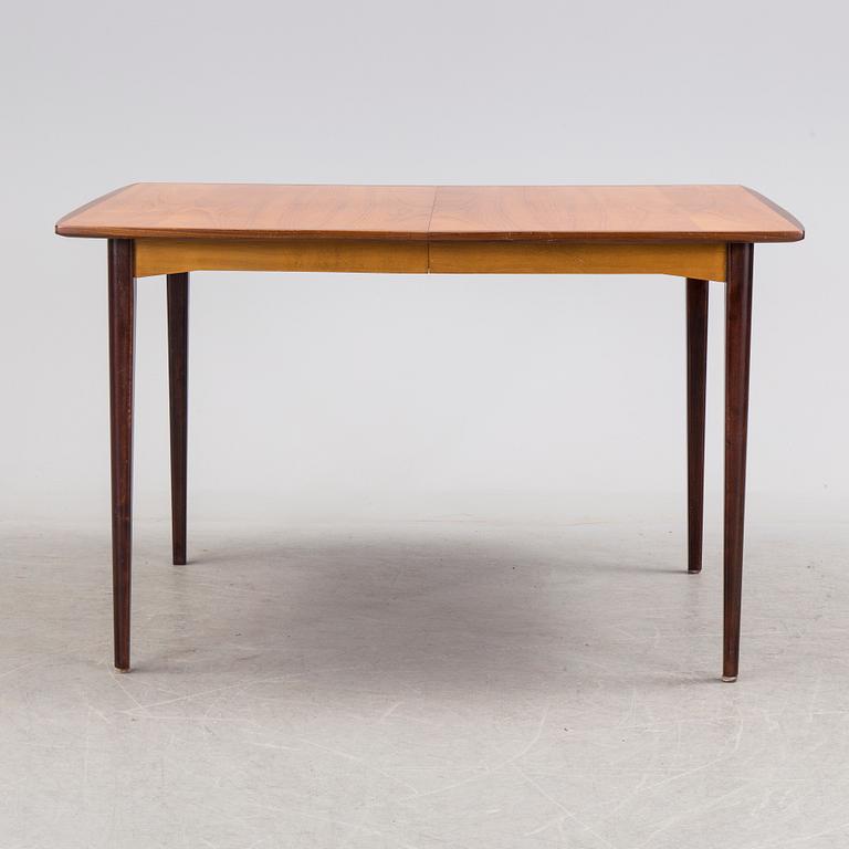 A mid 1900s dining table.