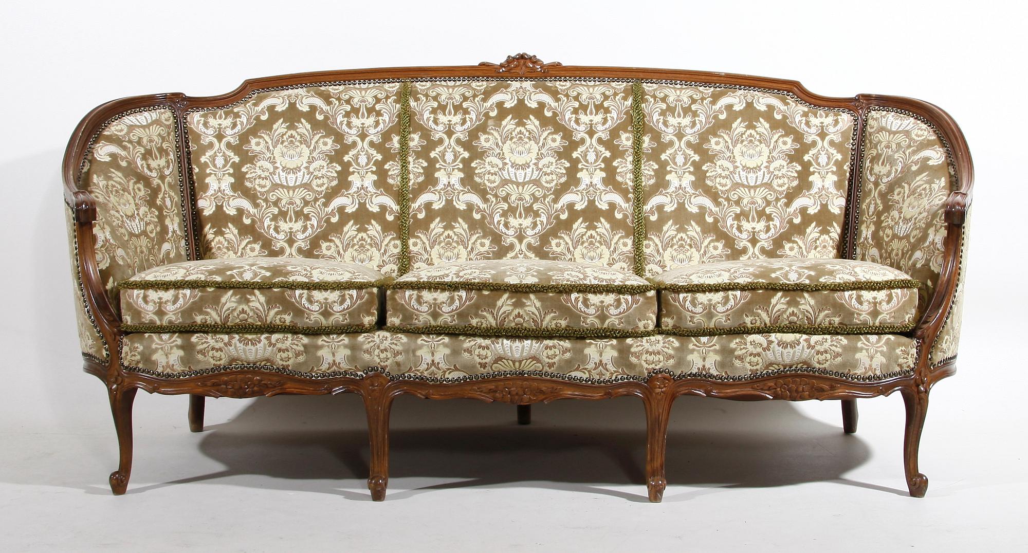 SOFFA. Rokokostil.