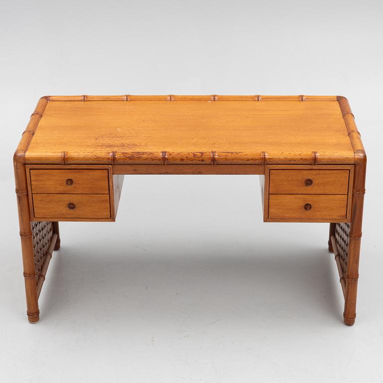 Skrivbord, kolonialstil, 1900-talets slut.