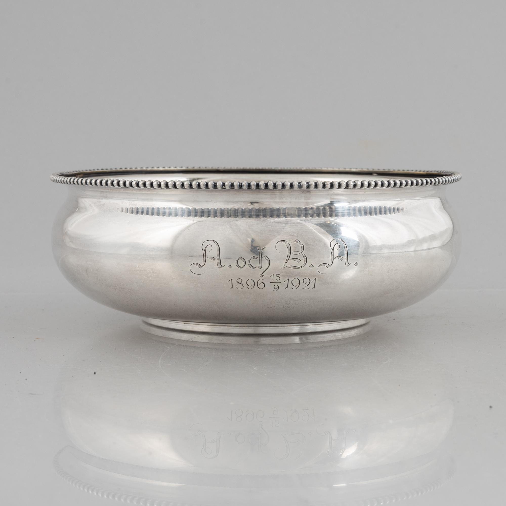 Guldsmedsaktiebolaget, skål, silver, Stockholm, troligen 1918.