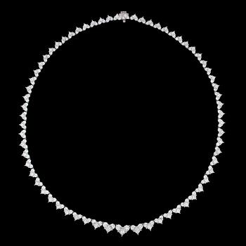 760. A princess- and fantasy cut diamond necklace, tot. 19.80 cts.