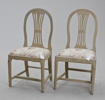 STOLAR, ett par, gustavianska provinsarbeten, omkring 1800.