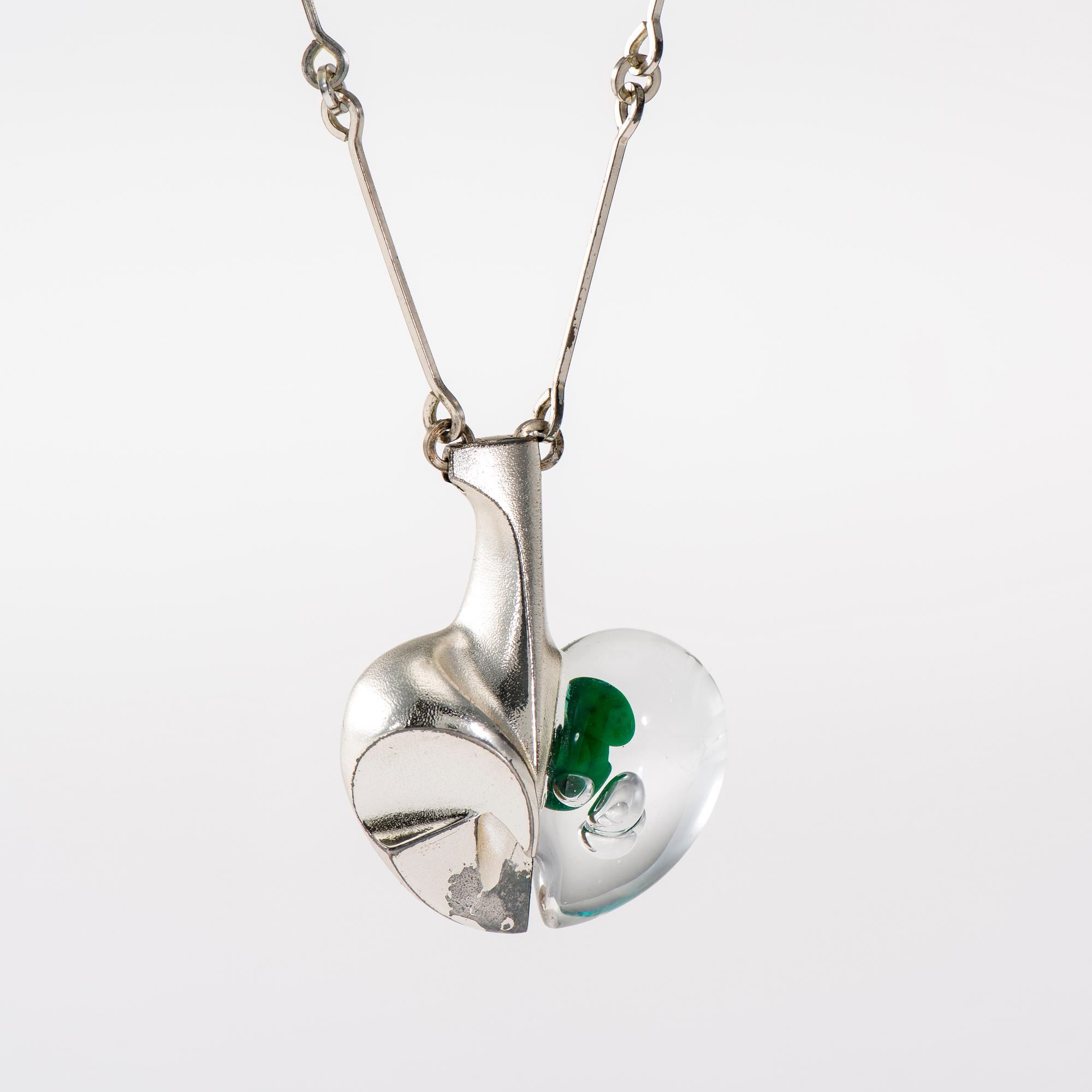 HÄNGE, silver, akryl. "Rymdäppel", Björn Weckström, Lapponia 1985.