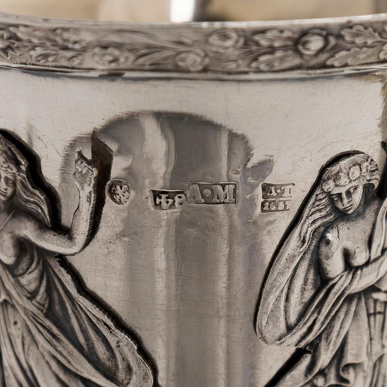 Peter Andreas Möller, Champagnestrutar, 2 st. snarlika, silver och förgyllt silver, S:t Petersburg, 1834 och 1837.