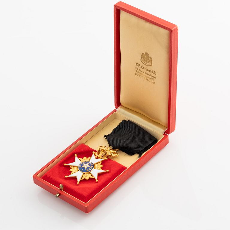 Royal Order of the North Star. 18K gold and enamel,