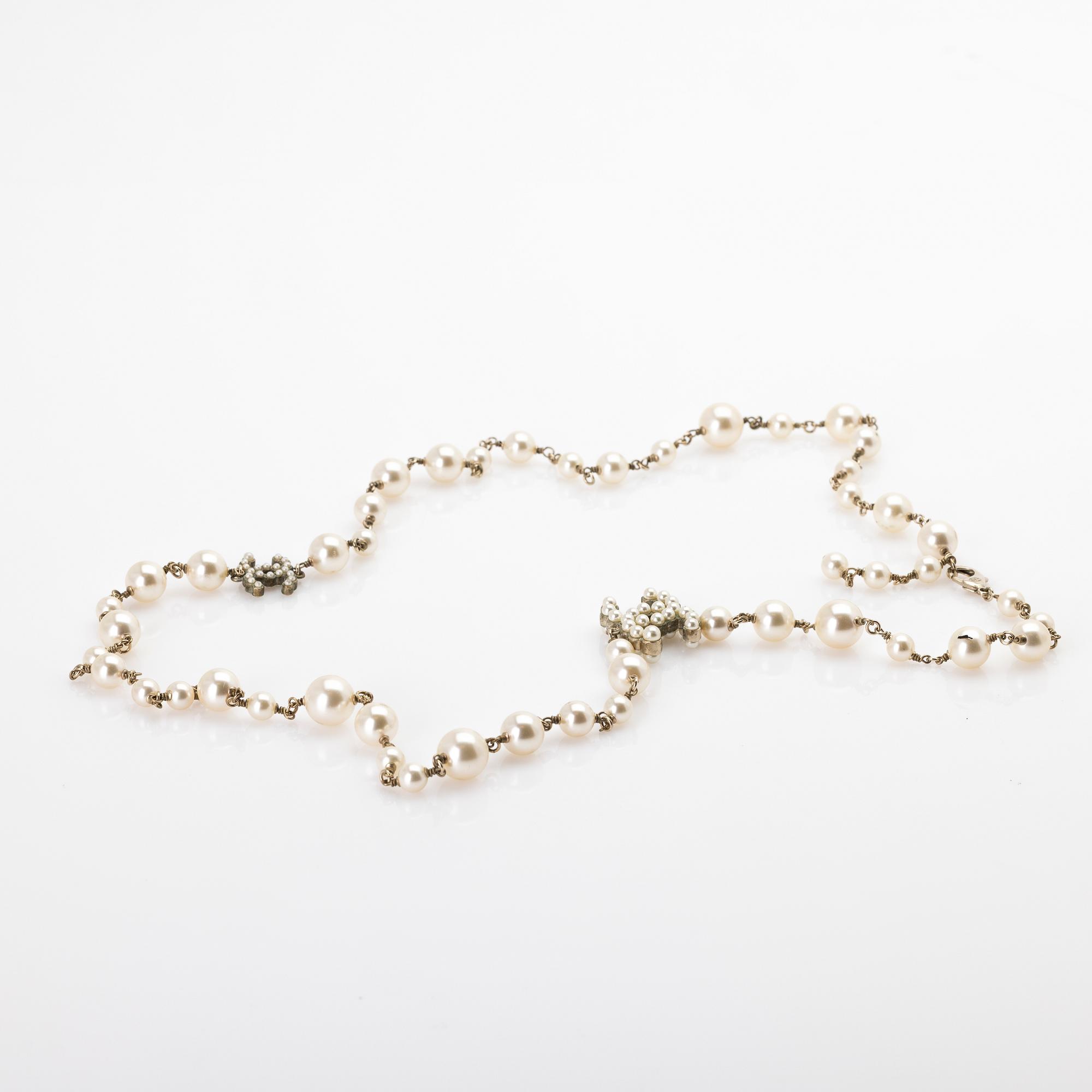 Chanel, Collier.