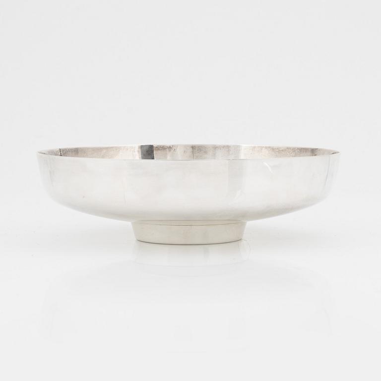 Henning Koppel, a sterling silver bowl model 1132B, Firma Georg Jensen, Denmark, post 1945.