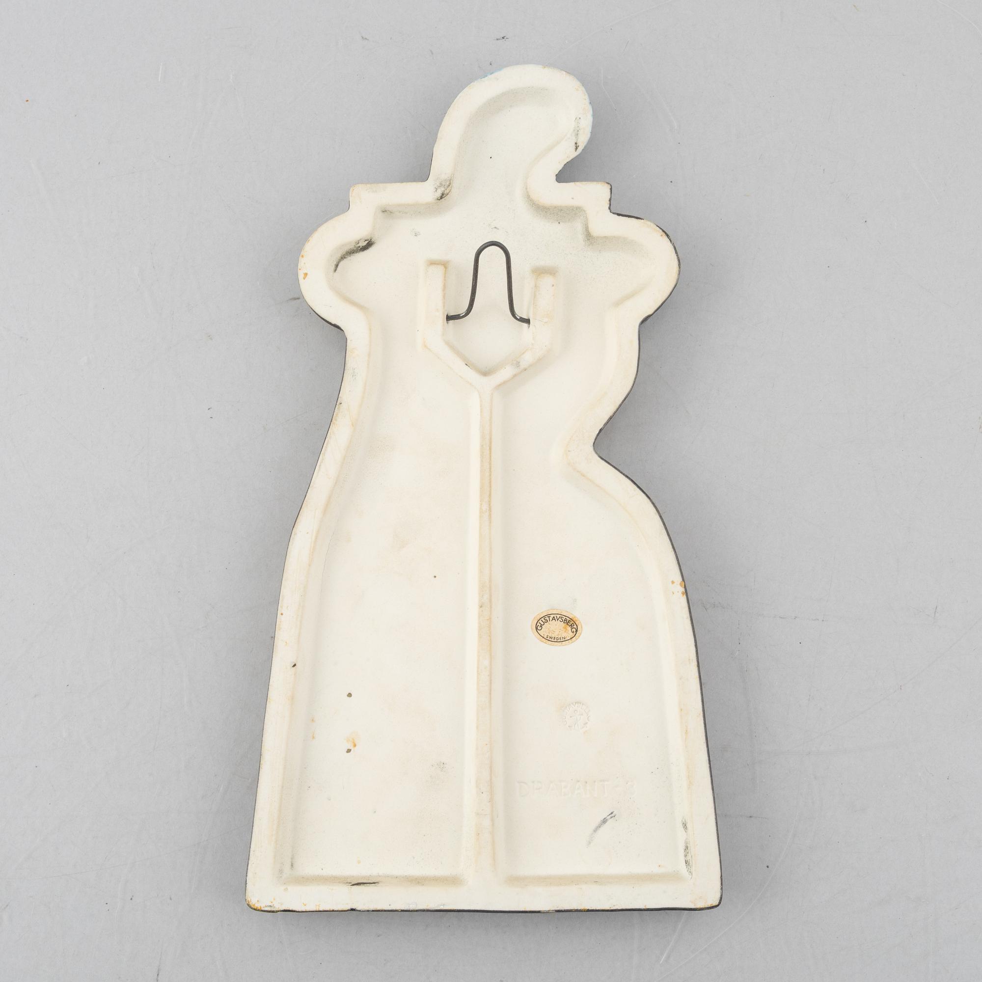 Lisa Larson, väggreliefer, 4 st, stengods, ur serien "Drabant", Gustavsberg.