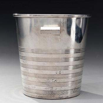 VINKYLARE, vitmetall, stämplad, A. Peeters, 1920-/1930-tal.