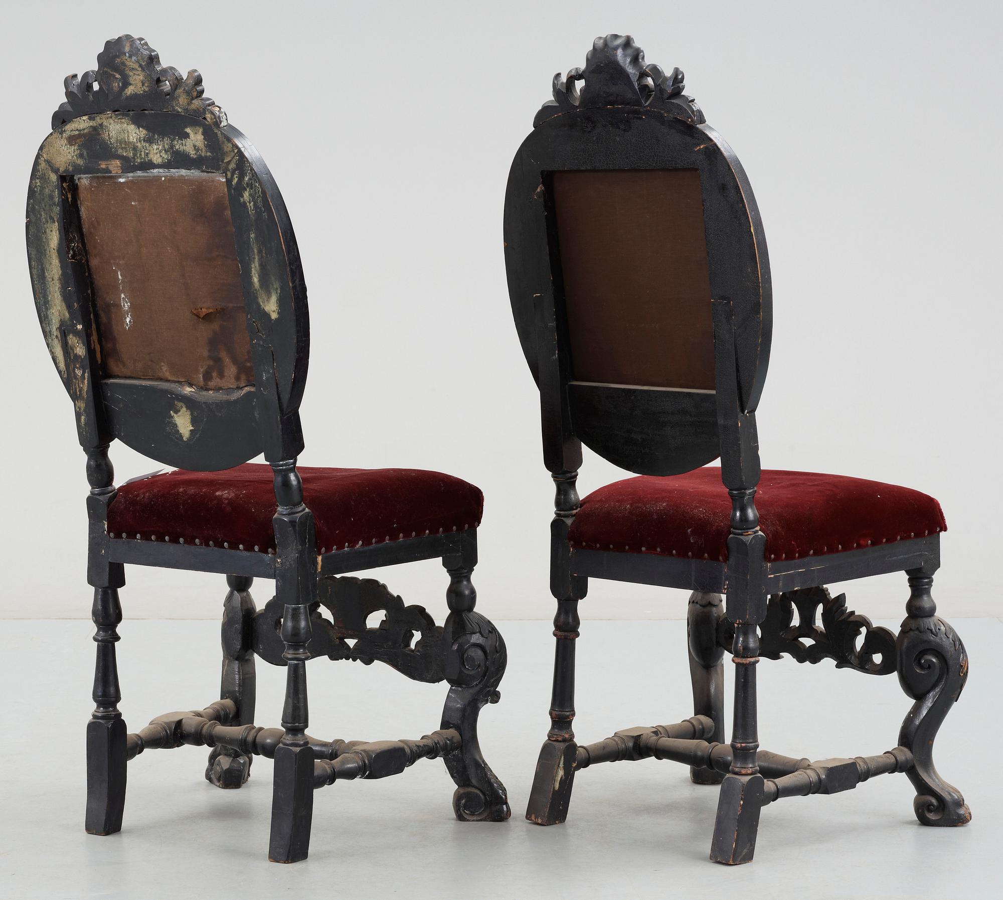 STOLAR, ett par, delvis barock och 1700-tal.