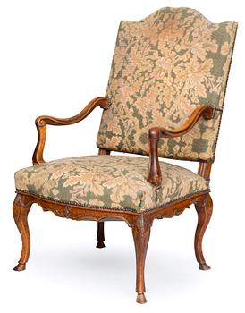 A FRENCH RÉGENCE ARMCHAIR.