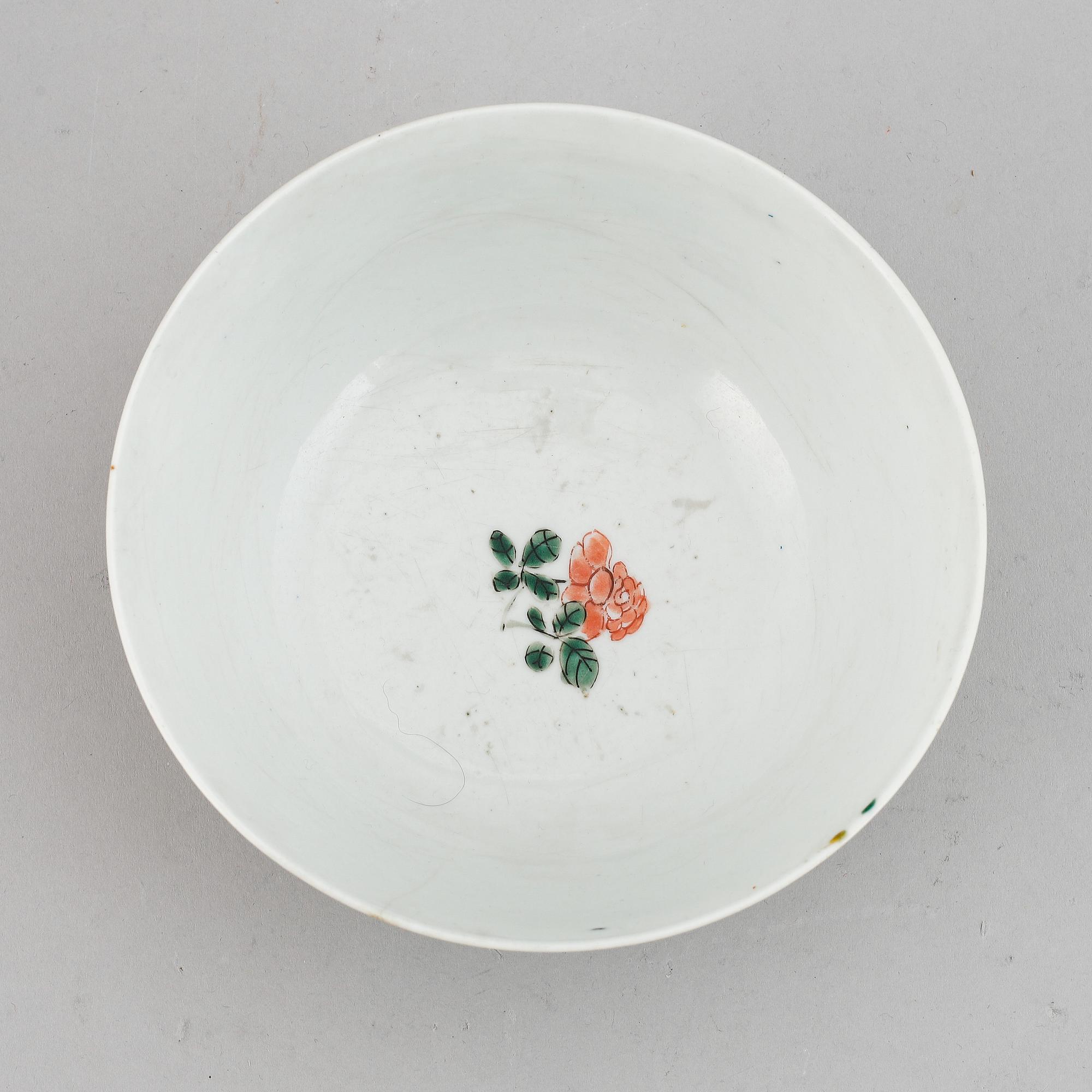 Skål, porslin. Qingdynastin, Kangxi (1662-1722).