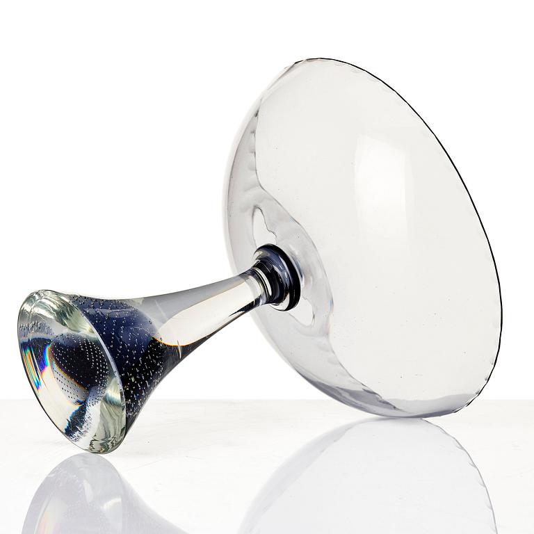 Sven Palmqvist, fyra delar, glas, Kraka, Orrefors 1940-50-tal, nr 34, 170, 359 samt en osignerad.