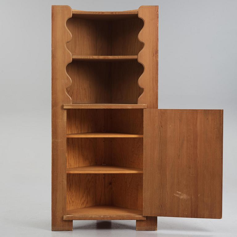 Axel Einar Hjorth, a stained pine "Utö" corner cabinet, Nordiska Kompaniet, Sweden, 1930s.