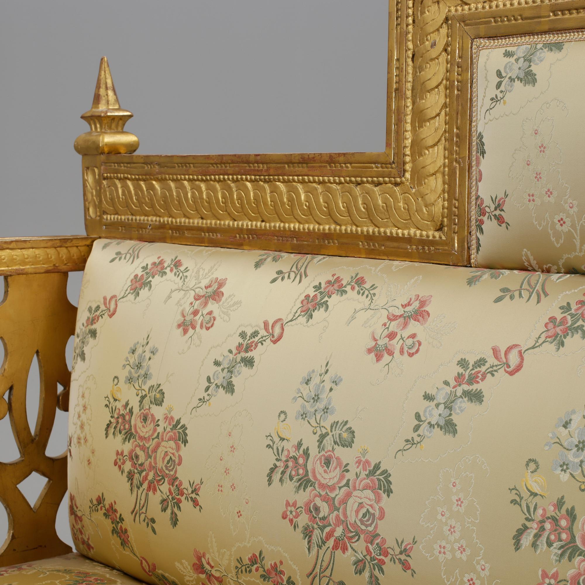 SOFFA, sengustaviansk, omkring år 1800.