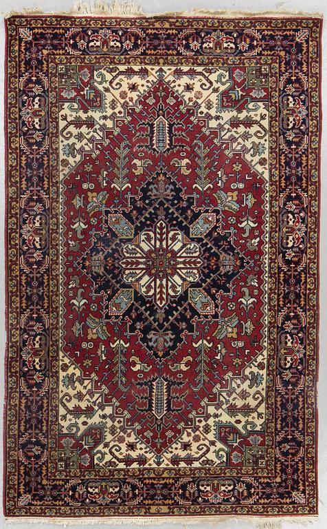Matta, orientalisk/östeuropa, ca 239 x 130 cm.