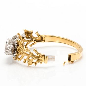 RANNEKORU, 18K valko- ja keltakultaa, timantteja n. 2.74 ct yht, vihreitä granaatteja, keltaisia safiireja.