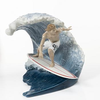 Lladró, figurine, "Riding the big one", Spain.