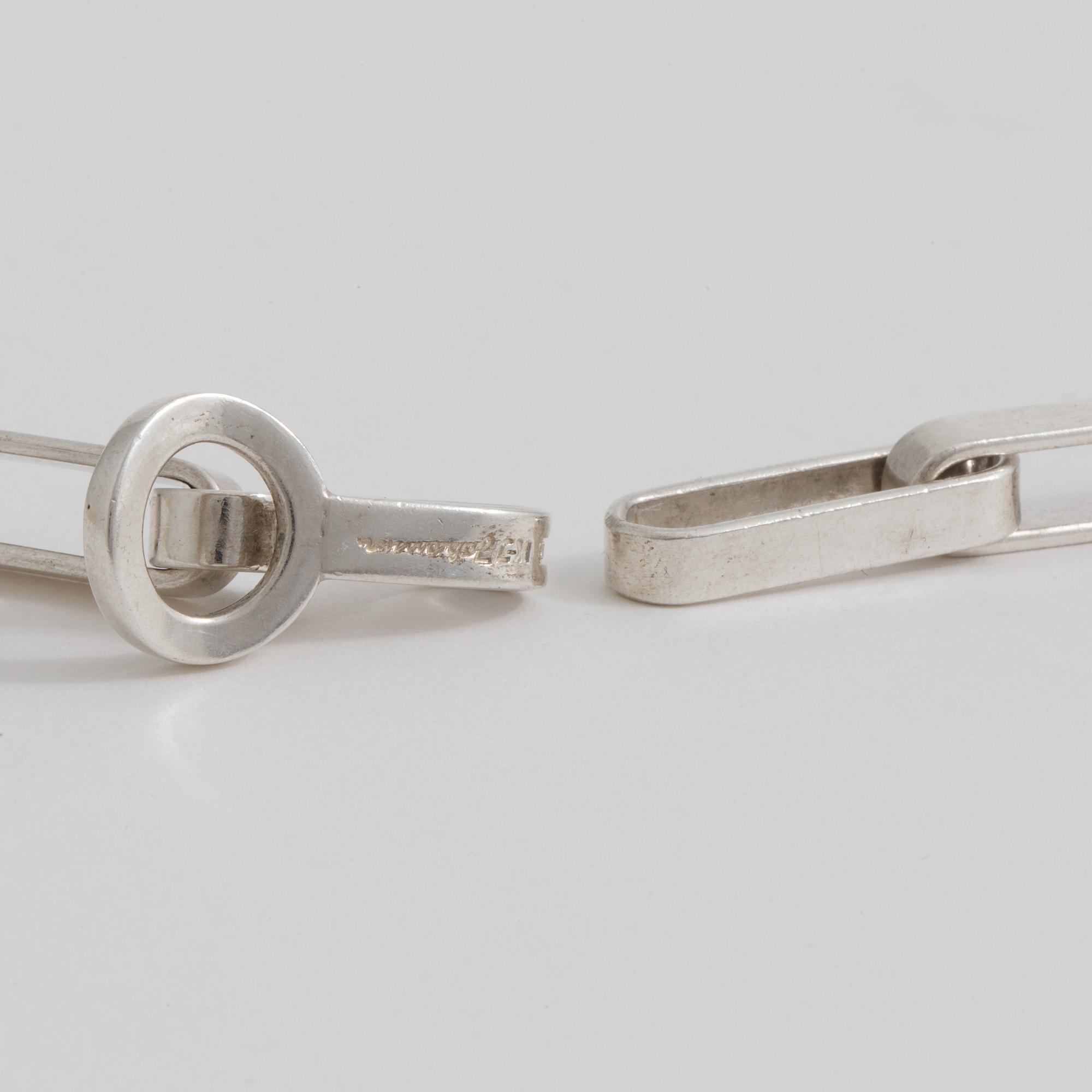 A silver necklace by Karl-Ingmar Johansson, Göteborg, 1977.