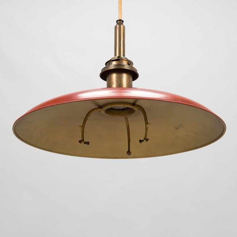 Poul Henningsen, kattovalaisin, PH-4/4, "Pulley pendant", Louis Poulsen, valmistettu  1926-1928.