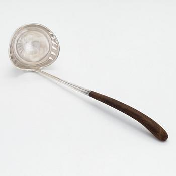 Ole Bent Petersen, a 1950s silver and teak punch ladle, Kultateollisuus, Åbo 1958.