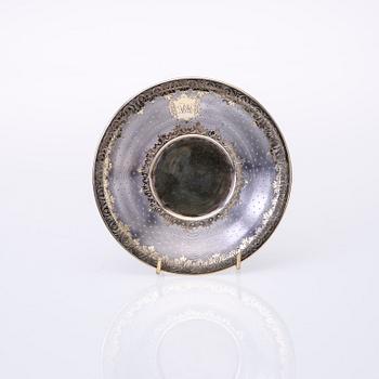 TEKOPP med FAT, förgyllt silver, fransk exportstämpel 1839-79. Vikt 297,8 g.