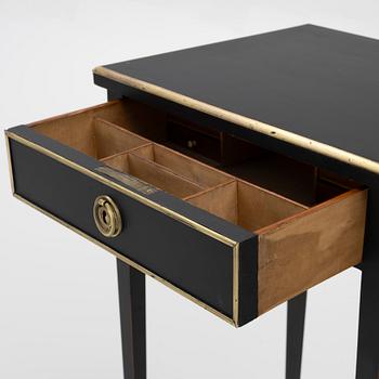 Sybord, sengustavisnk stil, omkring 1900-.