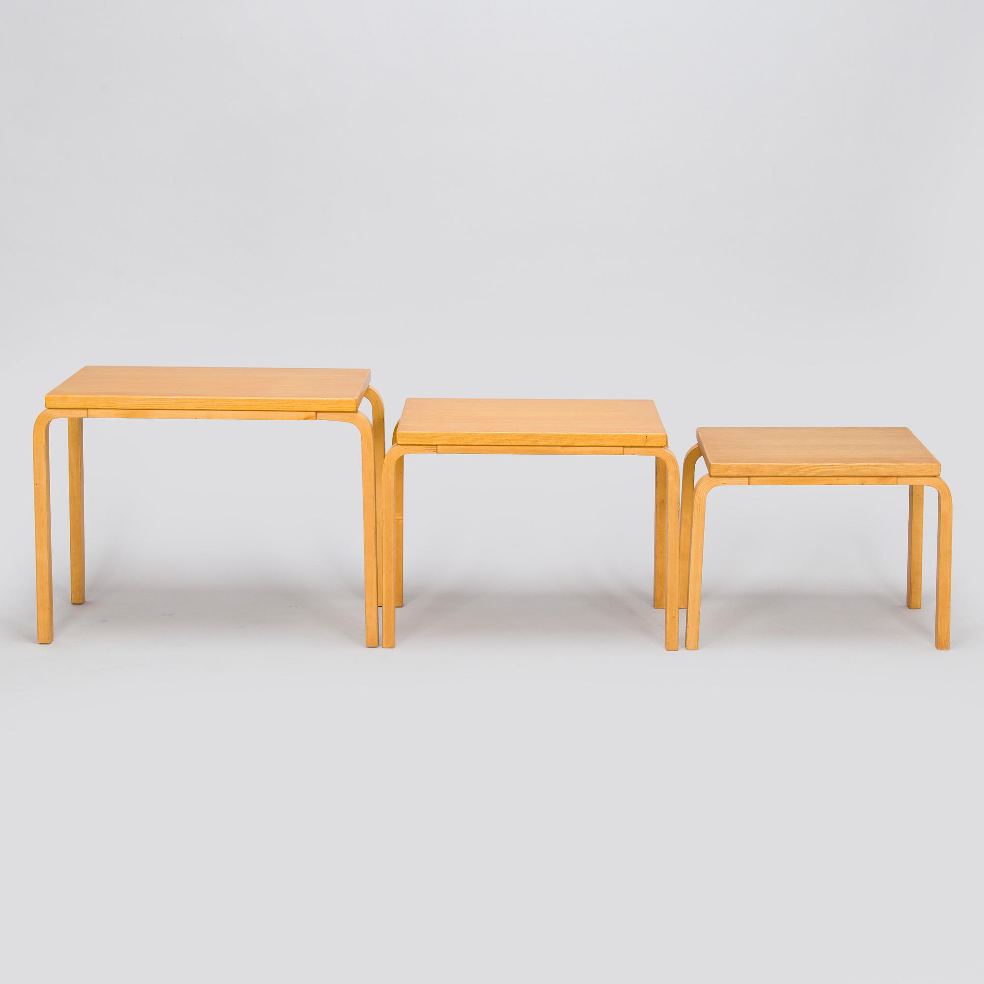 Alvar Aalto, satsbord, 3 delar, modell 88, Artek 1900-talets slut.